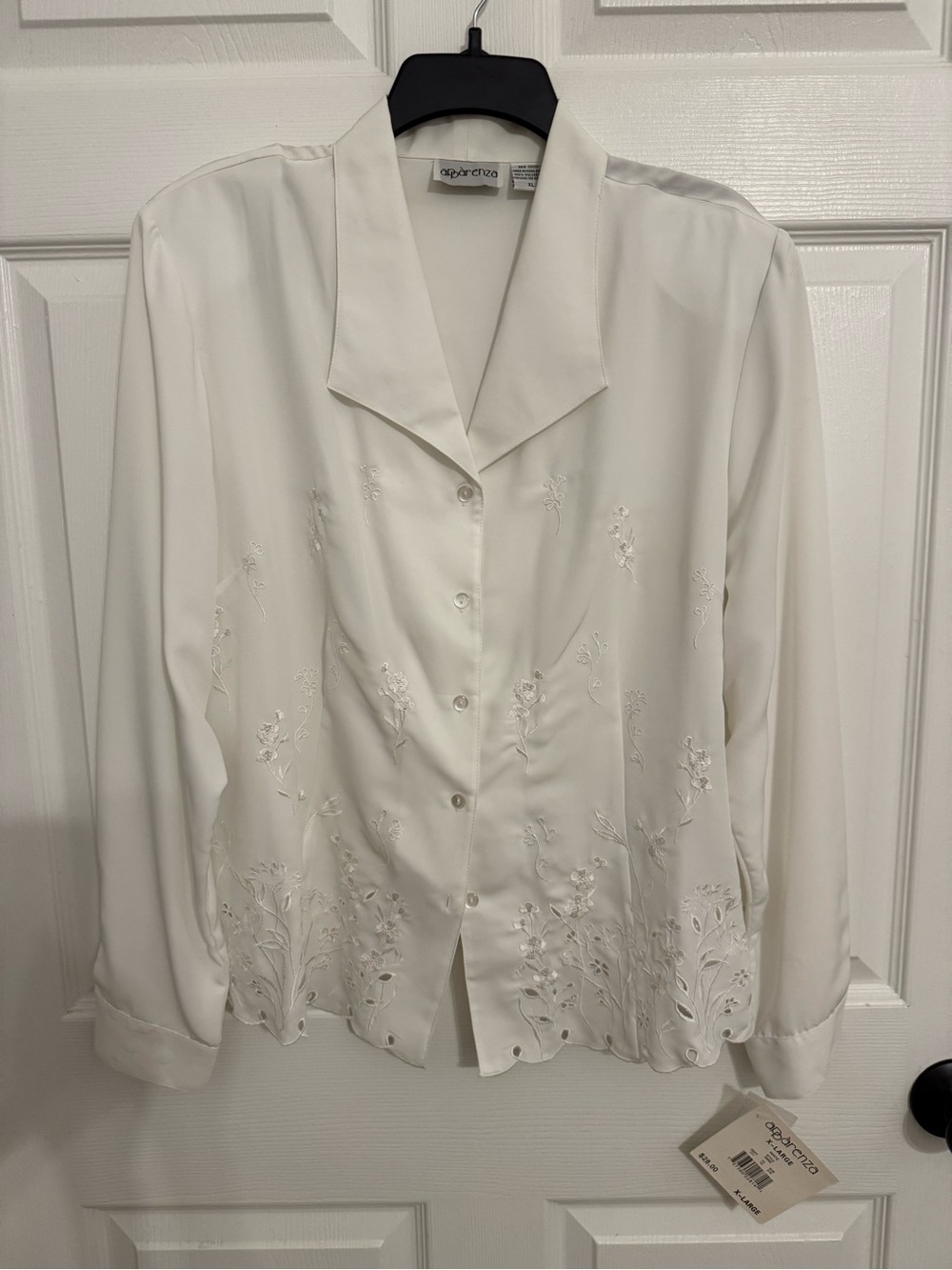 Apparenza White Embroidered Button-Front Blouse